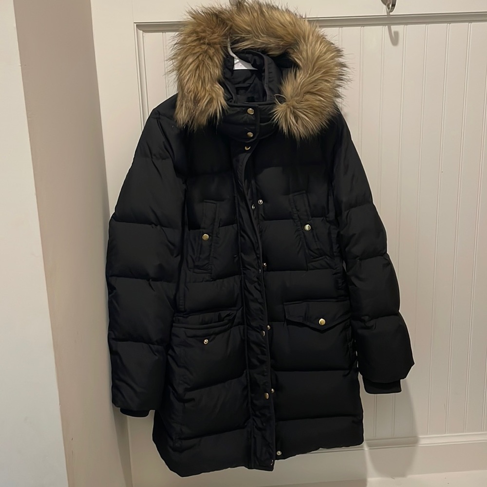 Size large Jcrew Warm thick puffer coat!